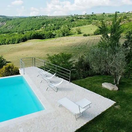 L'essenza - Teloni Vila San Venanzo